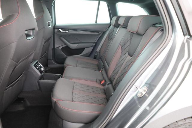 Skoda Octavia Combi RS 2.0 TSI DSG, Facelift, Pano, AHK, 19 Zoll, Canton, el. Klappe, Navi, Matrix, sofort 