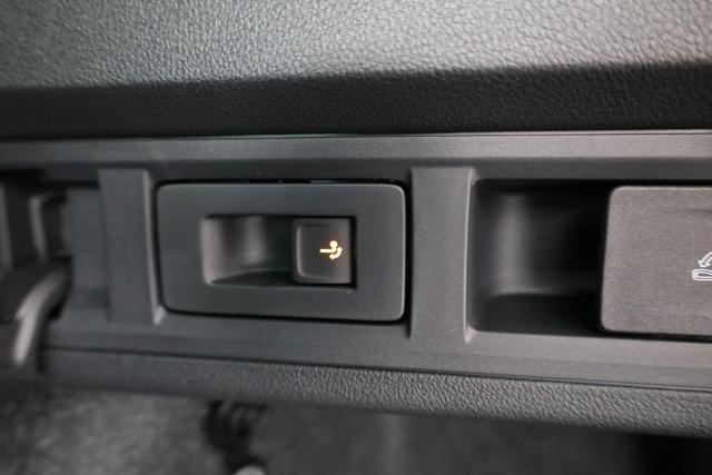Skoda Octavia Combi RS 2.0 TSI DSG, Facelift, Pano, AHK, 19 Zoll, Canton, el. Klappe, Navi, Matrix, sofort 