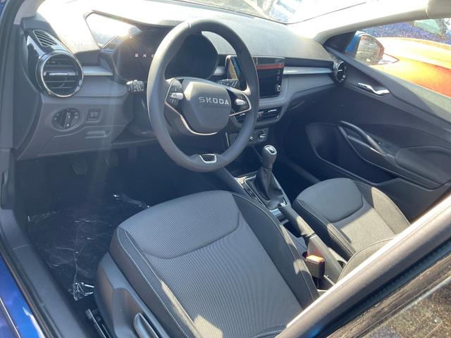 Skoda Fabia - Selection 1.0 TSI Selection, AHK, LED, Sitzheizung, AppConnect