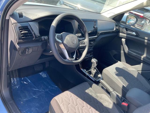 Volkswagen T-Cross - 1.0 TSI 85 kW Life DSG Life, AHK, IQ.Light, Kamera, 17-Zoll, Winterpaket