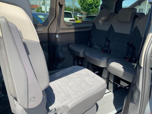 Volkswagen T7 Multivan Life lang TDI DSG Life, Teilleder, AHK, Navi, easyOpen, 7-Sitzer 