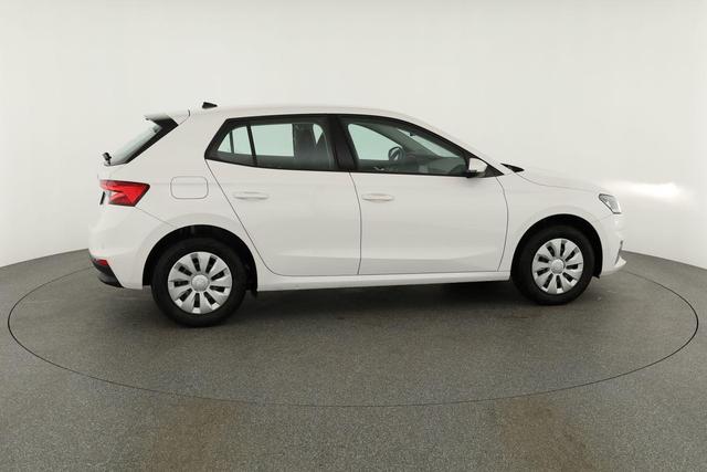 Skoda Fabia Selection 1.0 TSI Selection, Tempomat, Park, Winterpaket, SmartLink, 4-J Garantie 