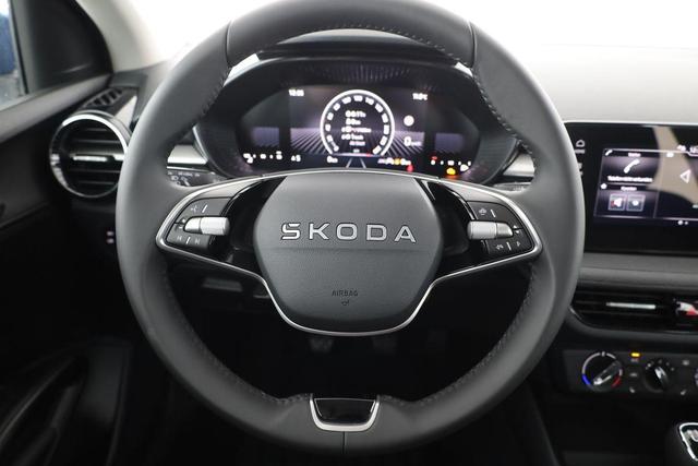 Skoda Fabia Selection 1.0 TSI Selection, Tempomat, Ladeboden, Park, Winterpaket, SmartLink, 4-J Garantie 