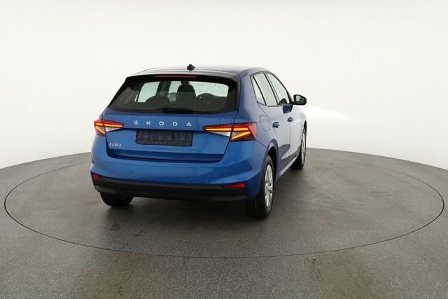 Skoda Fabia Selection 1.0 TSI Selection, Tempomat, Ladeboden, Park, Winterpaket, SmartLink, 4-J Garantie 