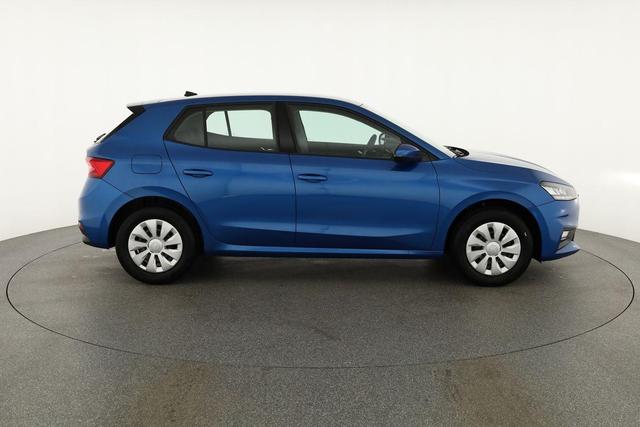 Skoda Fabia Selection 1.0 TSI Selection, Tempomat, Ladeboden, Park, Winterpaket, SmartLink, 4-J Garantie 