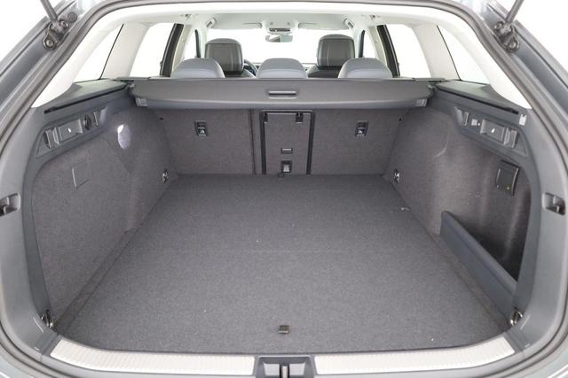 Volkswagen Passat Variant 1.5 TSI eHybrid 150 kW Business Business, AHK, Winter plus, Akustik, Navi, sofort 