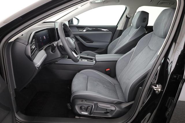 Volkswagen Passat Variant 1.5 TSI eHybrid 150 kW Business Business, IQ.Light, HuD, 18-Zoll, Navi Pro, AHK, sofort 