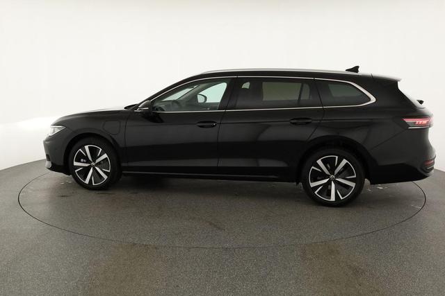 Volkswagen Passat Variant 1.5 TSI eHybrid 150 kW Business Business, IQ.Light, HuD, 18-Zoll, Navi Pro, AHK, sofort 