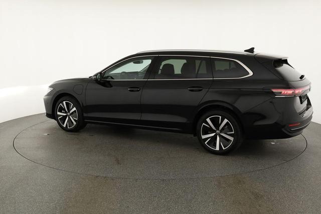 Volkswagen Passat Variant 1.5 TSI eHybrid 150 kW Business Business, IQ.Light, HuD, 18-Zoll, Navi Pro, AHK, sofort 