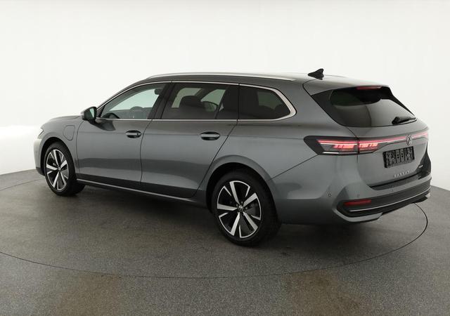 Volkswagen Passat Variant 1.5 TSI eHybrid 150 kW Business Business, IQ.Light, HuD, 18-Zoll, Navi Pro, AHK, sofort 
