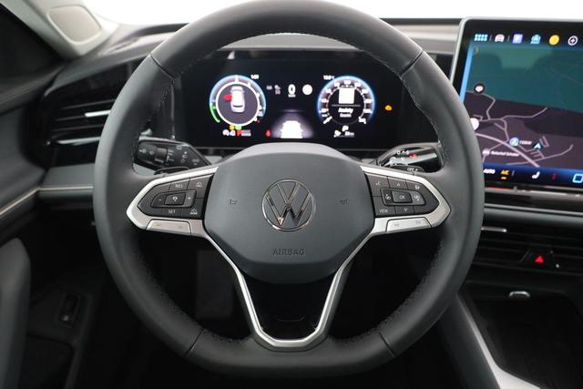 Volkswagen Passat Variant 1.5 TSI eHybrid 150 kW Business Business, IQ.Light, HuD, 18-Zoll, Navi Pro, AHK, sofort 