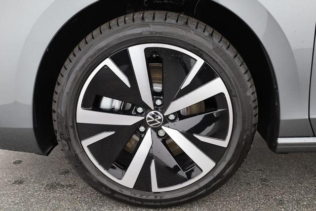 Volkswagen Passat Variant 1.5 TSI eHybrid 150 kW Business Business, IQ.Light, HuD, 18-Zoll, Navi Pro, AHK, sofort 