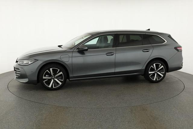 Volkswagen Passat Variant 1.5 TSI eHybrid 150 kW Business Business, IQ.Light, HuD, 18-Zoll, Navi Pro, AHK, sofort 