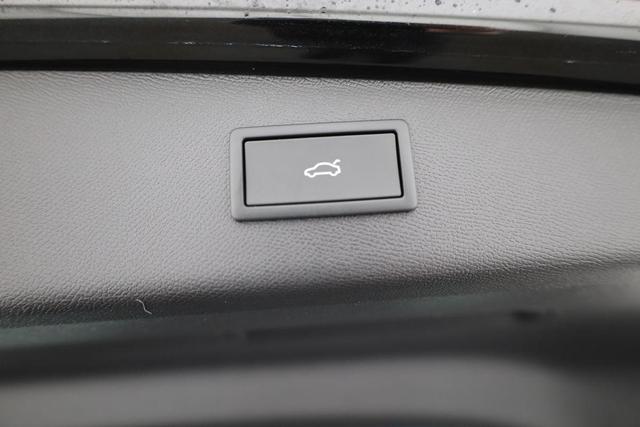 Cupra Leon Sportstourer 2.0 TSI 245 kW 4Drive VZ ST DSG 4Drive, AHK, Pano, el. Klappe, Navi 