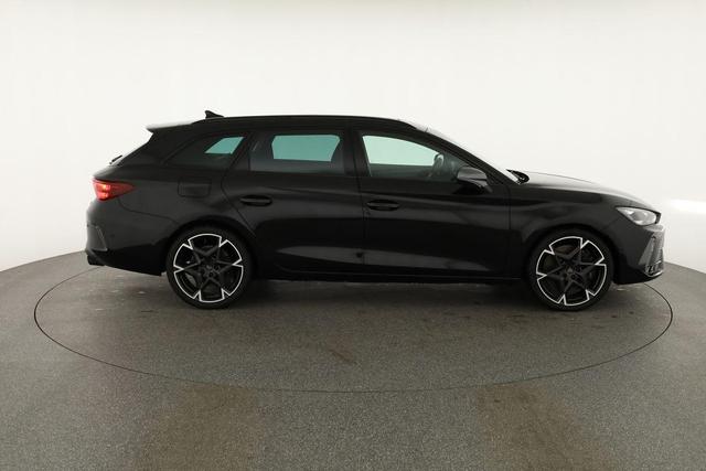Cupra Leon Sportstourer 2.0 TSI 245 kW 4Drive VZ ST DSG 4Drive, AHK, Pano, el. Klappe, Navi 