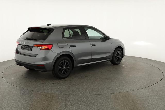 Skoda Fabia Selection 1.0 TSI 130 Jahre, Kamera. 15-Zoll schwarz, Winterpaket 