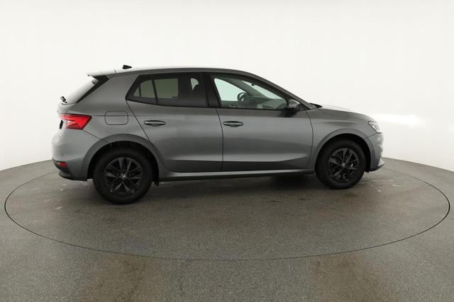 Skoda Fabia Selection 1.0 TSI 130 Jahre, Kamera. 15-Zoll schwarz, Winterpaket 