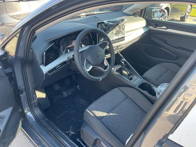 Volkswagen Golf Variant - 1.5 TSI 110 kW VIII Life, AHK, easyOpen, Kamera, 3-J Garantie