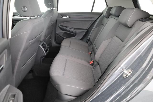 Volkswagen Golf VIII 1.5 TSI Life, Kamera, Ready2, Winterpaket, 3-J Garantie 