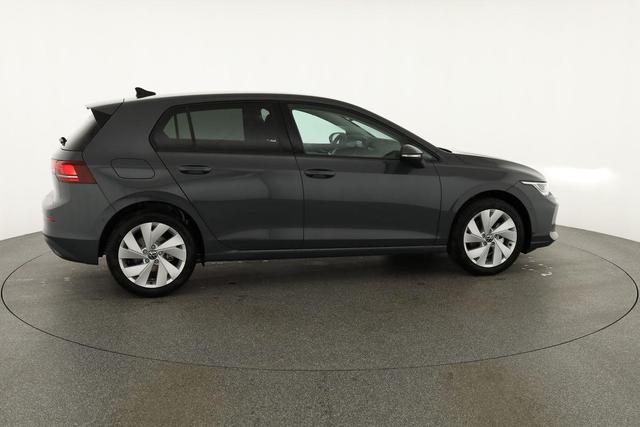 Volkswagen Golf VIII 1.5 TSI Life, Kamera, Ready2, Winterpaket, 3-J Garantie 