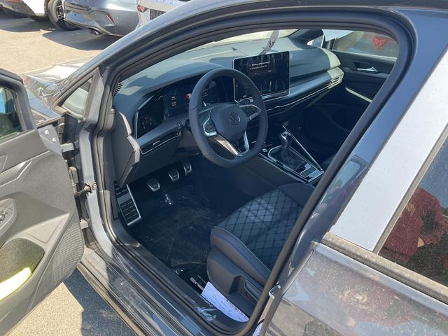 Volkswagen Golf - 1.5 TSI 110 kW R-Line VIII Black, Navi, 18-Zoll, Kamera, LED-Plus, 3-J Garantie