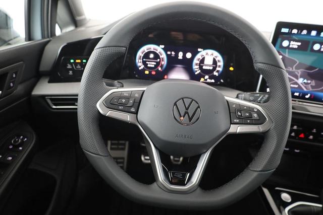 Volkswagen Golf 1.5 TSI 110 kW R-Line VIII Black, Navi, 18-Zoll, Kamera, LED-Plus, 3-J Garantie 