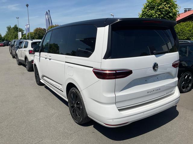 Volkswagen T7 Multivan Edition lang TDI DSG lang, 7-Sitzer, IQ.Light, AHK, Navi 