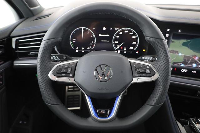 Volkswagen Touareg 3.0 TSI eHybrid 340 kW 4Motion R 4M, Pano, HuD, AHK, IQ.Light, Leder, Luft, 5-J Garantie 