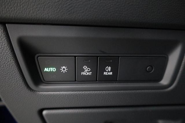 Volkswagen Touareg 3.0 TSI eHybrid 340 kW 4Motion R 4M, 22-Zoll, Area, Pano, HuD, AHK, IQ.Light, Leder, Luft, 5-J Garantie 