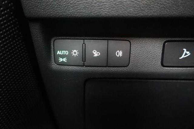 Skoda Elroq 85 Loft 85, AHK, Matrix, Navi, el. Klappe, Wärmepumpe 