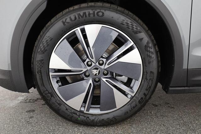 Skoda Elroq 85 Loft 85, AHK, Matrix, Navi, el. Klappe, Wärmepumpe 