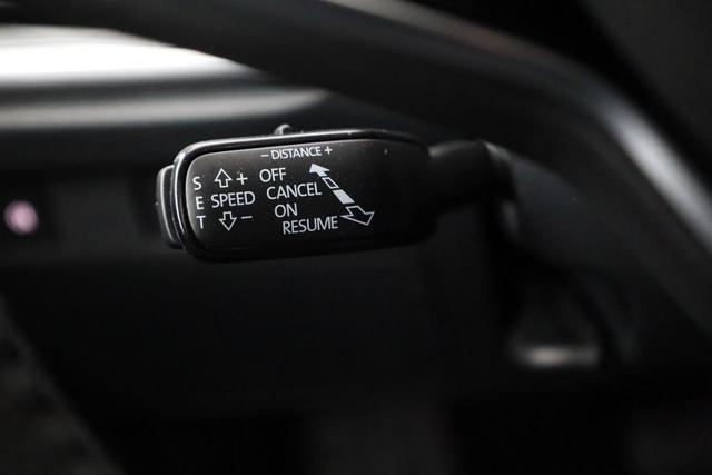 Skoda Elroq 85 Loft 85, AHK, Matrix, Navi, el. Klappe, Wärmepumpe 