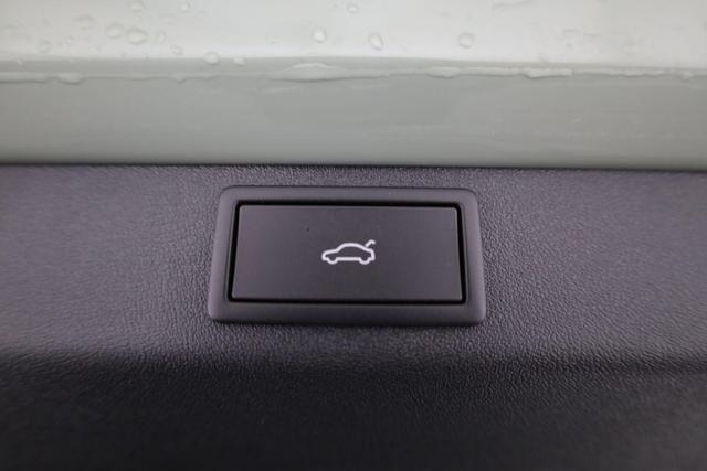 Skoda Elroq 85 Loft 85, AHK, HuD, Canton, AreaView, Matrix, Navi, Wärmepumpe 