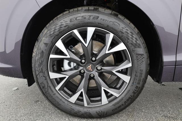 Cupra Terramar 1.5 eTSI 110 kW DSG, AHK, HuD, el. Klappe, Navi, 5-J Garantie 