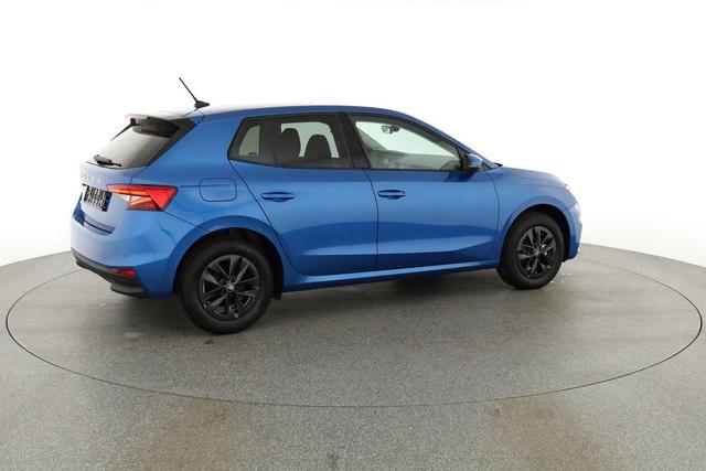 Skoda Fabia Selection 1.0 TSI 130 Jahre, Kamera. 15-Zoll schwarz, Winterpaket 