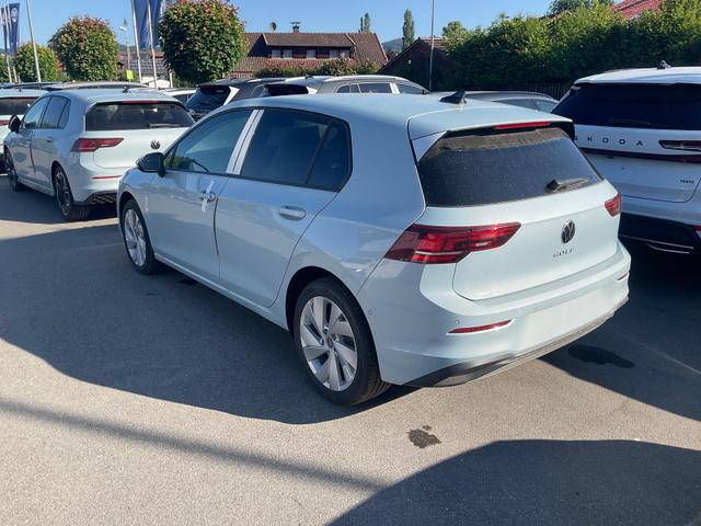 Volkswagen Golf VIII 1.5 TSI Life, Kamera, Ready2, Winterpaket, 3-J Garantie 