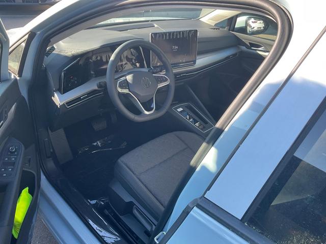 Volkswagen Golf Variant - VIII 2.0 TDI DSG Life, easyOpen, Kamera, Winter, 3-J Garantie