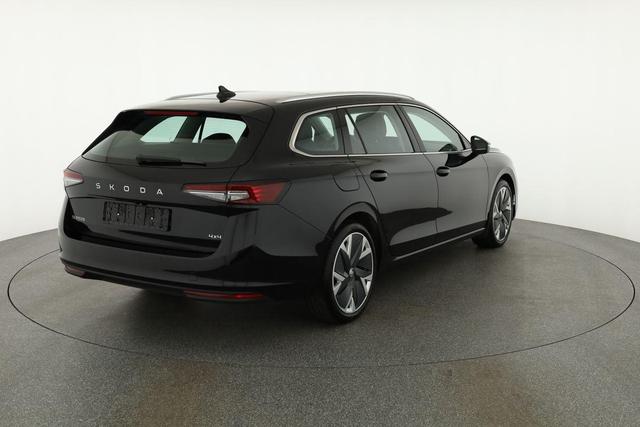 Skoda Superb Combi 2.0 TDI 142kW 4x4 Selection DSG Selection, Standheizung, Pano, AHK, Navi, Matrix 