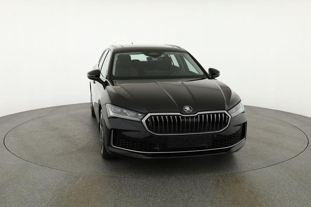 Skoda Superb Combi 2.0 TDI 142kW 4x4 Selection DSG Selection, Standheizung, Pano, AHK, Navi, Matrix 
