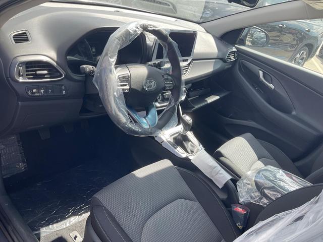 Hyundai i30 Kombi - 1.5i Family, Navi, LED, Kamera, sofort