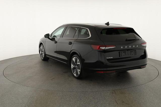Skoda Superb Combi 2.0 TDI 142 kW 4x4 Selection DSG Selection, Standheizung, Pano, AHK, Navi, Matrix 