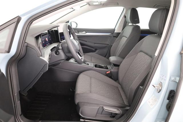 Volkswagen Golf VIII 1.5 TSI Life, Kamera, Ready2, Winterpaket, 3-J Garantie 