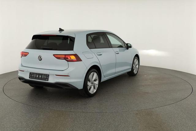 Volkswagen Golf VIII 1.5 TSI Life, Kamera, Ready2, Winterpaket, 3-J Garantie 
