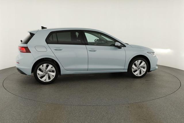 Volkswagen Golf VIII 1.5 TSI Life, Kamera, Ready2, Winterpaket, 3-J Garantie 