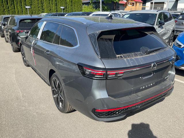 Volkswagen Passat Variant 1.5 TSI eHybrid 200 kW R-Line R-LINE, Pano, 19-Zoll, IQ.Light 