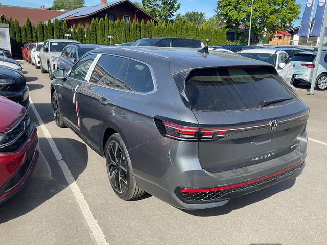 Volkswagen Passat Variant 1.5 TSI eHybrid 200 kW R-Line R-LINE, Pano, 19-Zoll, IQ.Light 