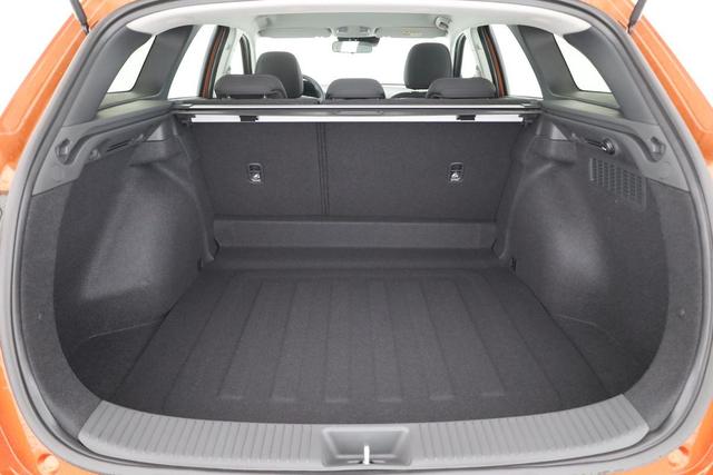Hyundai i30 Kombi 1.5i Family, Navi, LED, Kamera, sofort 