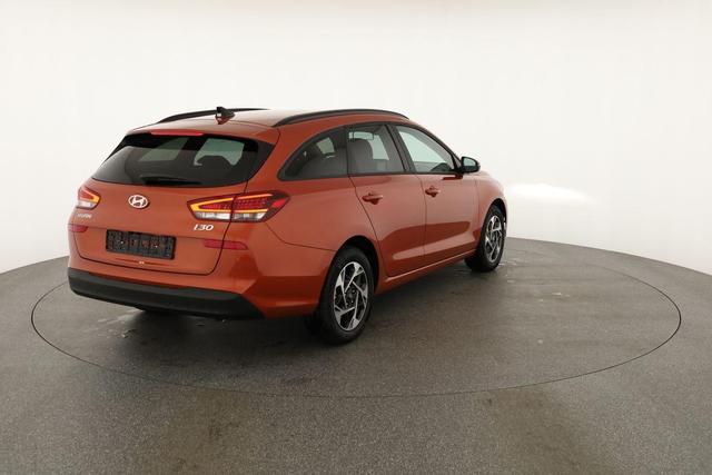 Hyundai i30 Kombi 1.5i Family, Navi, LED, Kamera, sofort 