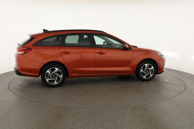 Hyundai i30 Kombi 1.5i Family, Navi, LED, Kamera, sofort 