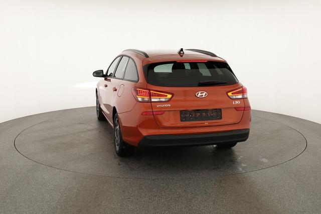 Hyundai i30 Kombi 1.5i Family, Navi, LED, Kamera, sofort 